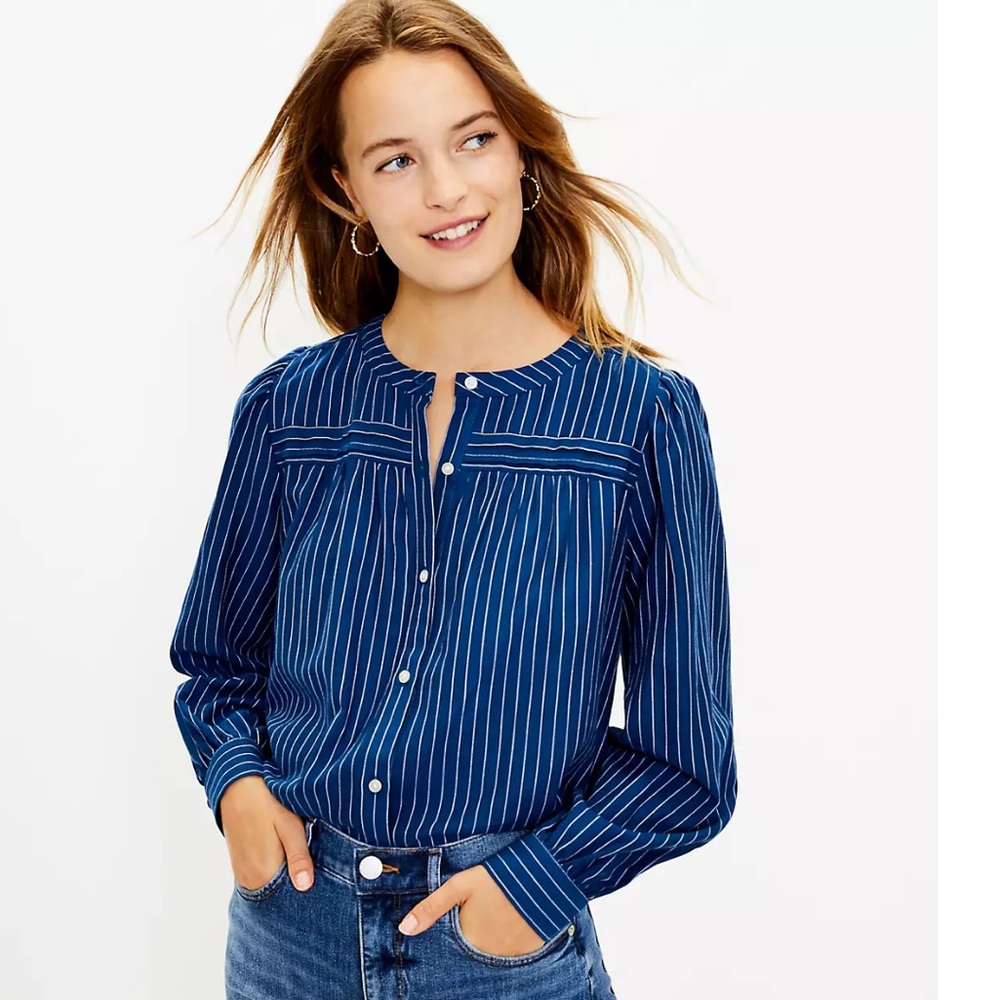 Loft striped shirt tail blouse EUC